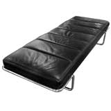 Luxury Black Leather Daybed in the Bauhaus Tradition