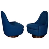 Pair of Teardrop Swivel Tilt Lounge Chairs by Milo Baughman