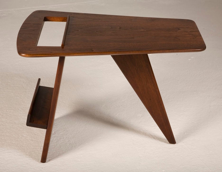 Mid-Century Modern American Wedge Top Magazine Tables by Jens Risom For Sale