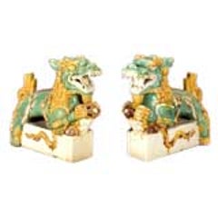 A Pair Of Rare And Fine Ceramic San-sai Glazed Dragons 5
