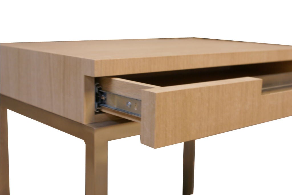 Contemporary Griffith Night Table For Sale