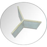 1970
s Glass structure cocktail table