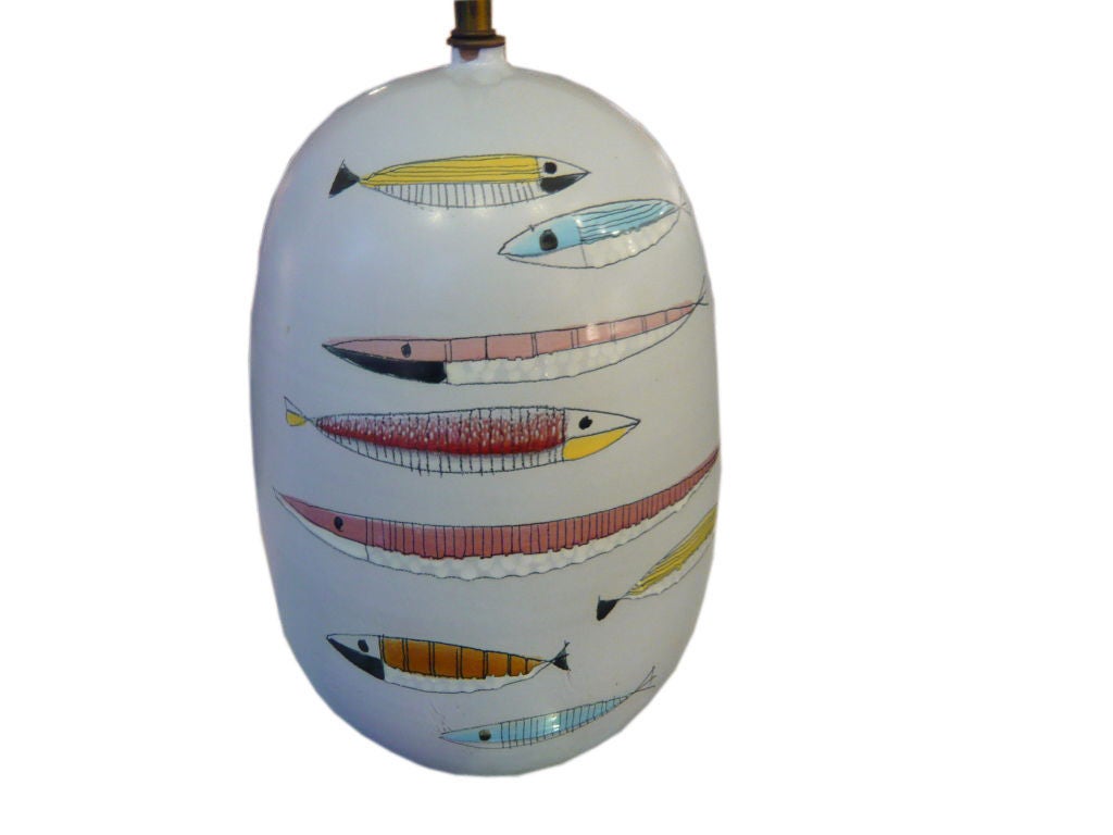 Hand painted 1960's Italian Fish motif ceramic lamp with brass fixture. Textured fish along with hand painted techniques on 2 sides .
