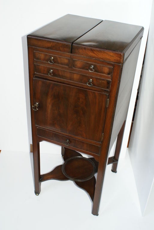 18th Century and Earlier A George III Flame Magogany Gentleman's Wash Stand