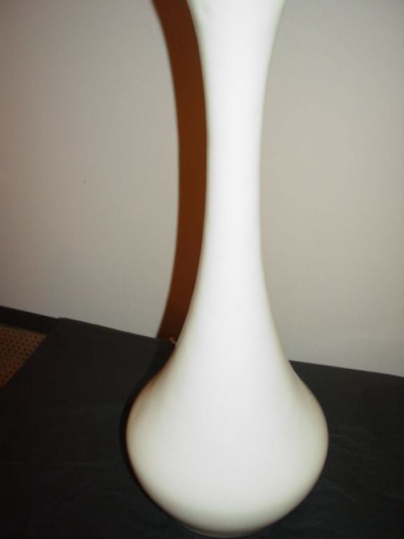 American Large 1960s White Ceramic Swan Neck Lamp