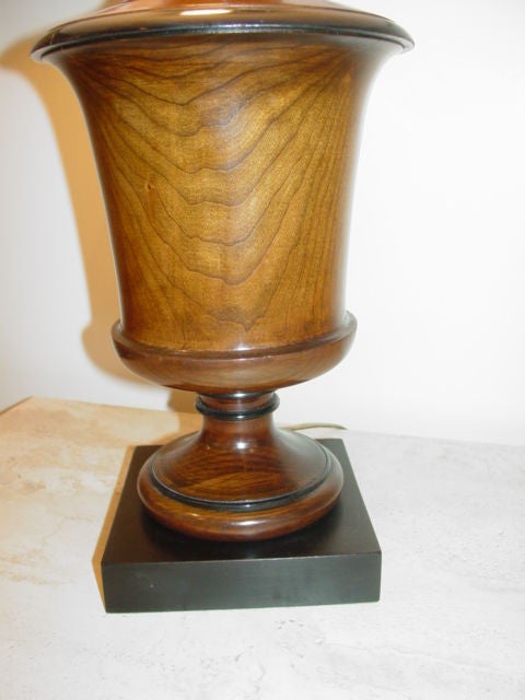 English Tall Chery Wood Urn Lamp In Excellent Condition In Bellport, NY