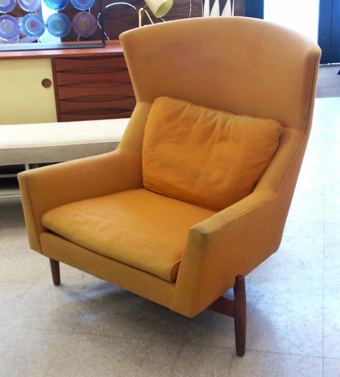 American Luxurious Lounge Chair and Ottoman by Jens Risom