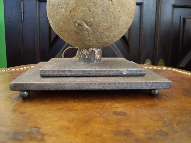 Iron & Stacked Ball Lamp