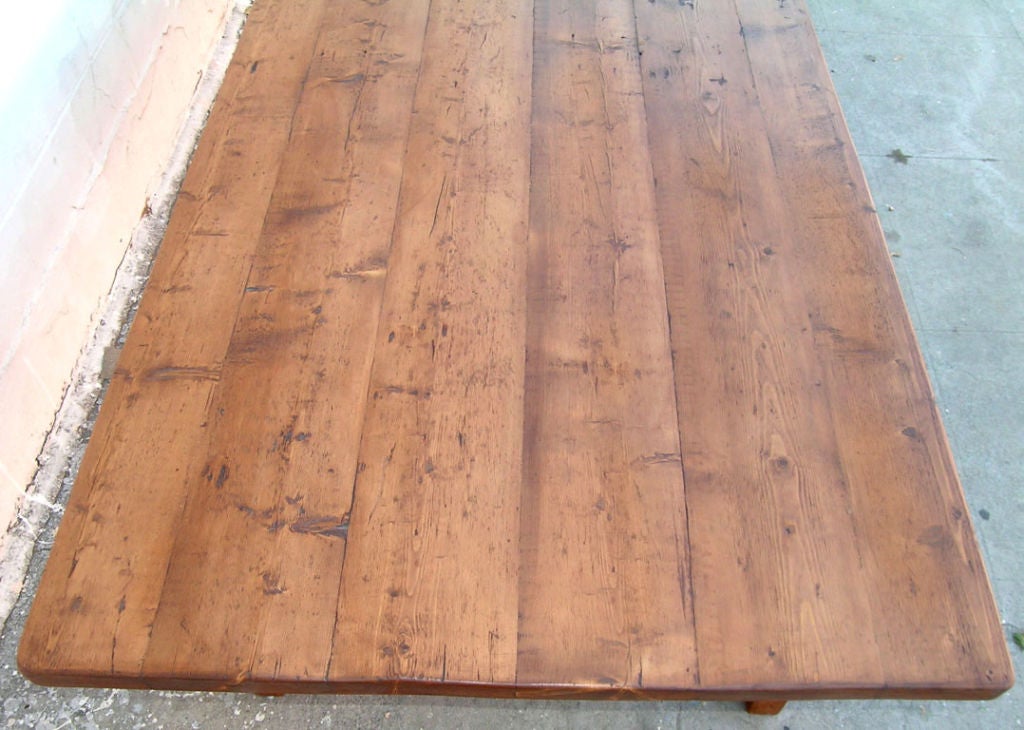 Américain Table de conférence en pin de récupération, fabriquée sur mesure par Petersen Antiques en vente
