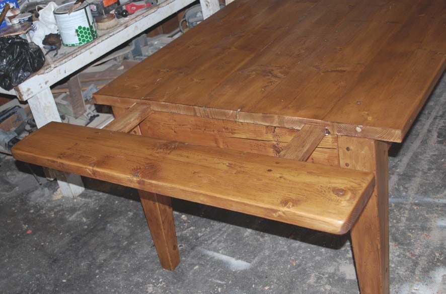 Américain Table de moisson extensible en pin de récupération, fabriquée sur commande par Petersen Antiques en vente