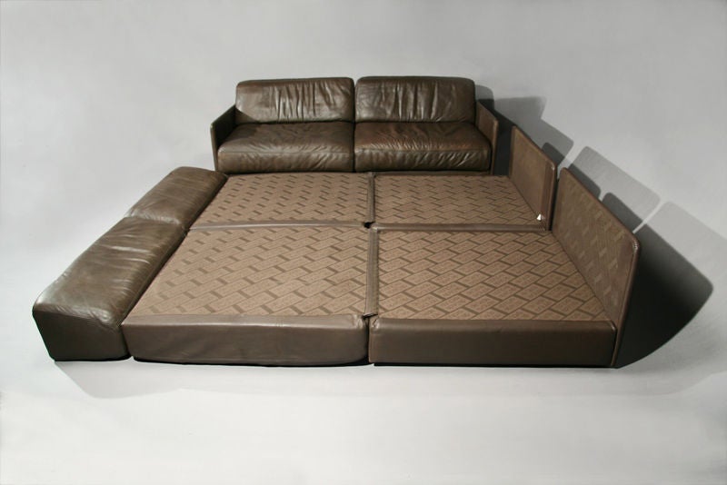 Brown leather sectional sleeper sofa by De Sede In Excellent Condition In West Hollywood, CA