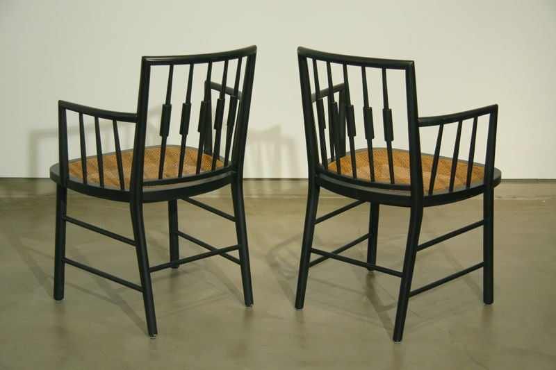 Set aus 8 schwarzen esstischstühlen mit spindelrücken by Baker (Mitte des 20. Jahrhunderts)