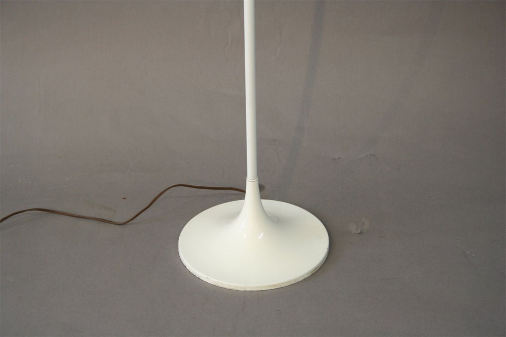 American Pair of Floor Lamp / Laurel