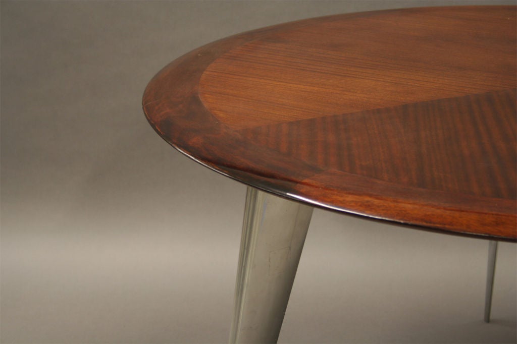 Round Dining Table by Philippe Starck for Driade, circa 1980, Italy In Excellent Condition In Jersey City, NJ