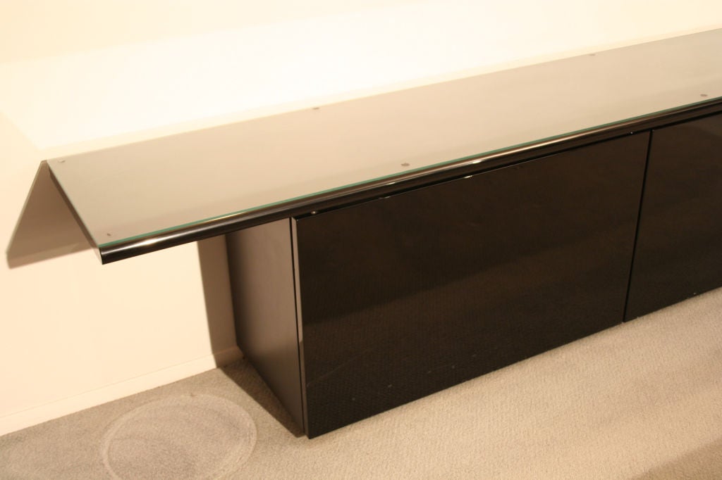 Roche Bobois Black lacquer Buffet In Excellent Condition In Jersey City, NJ