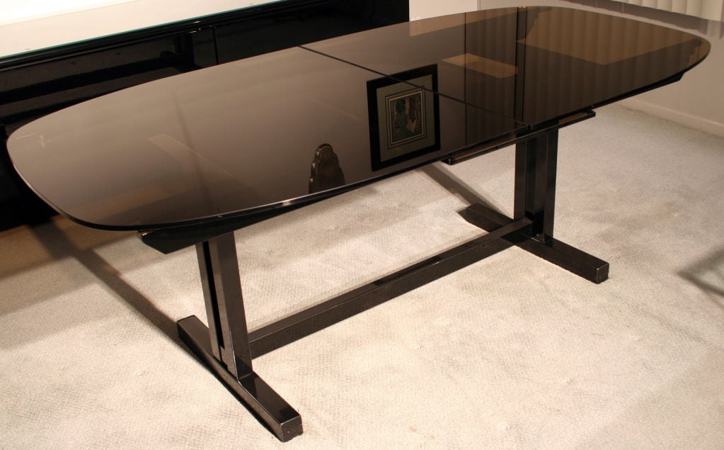 Roche Bobois Smoke Glass table with 6 Chairs. In Excellent Condition In Jersey City, NJ