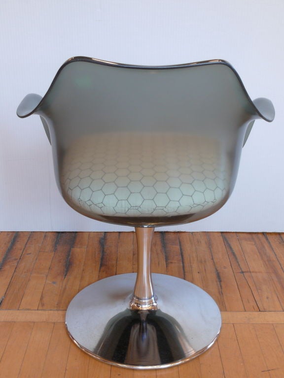 Four Smoked Lucite Chairs 1