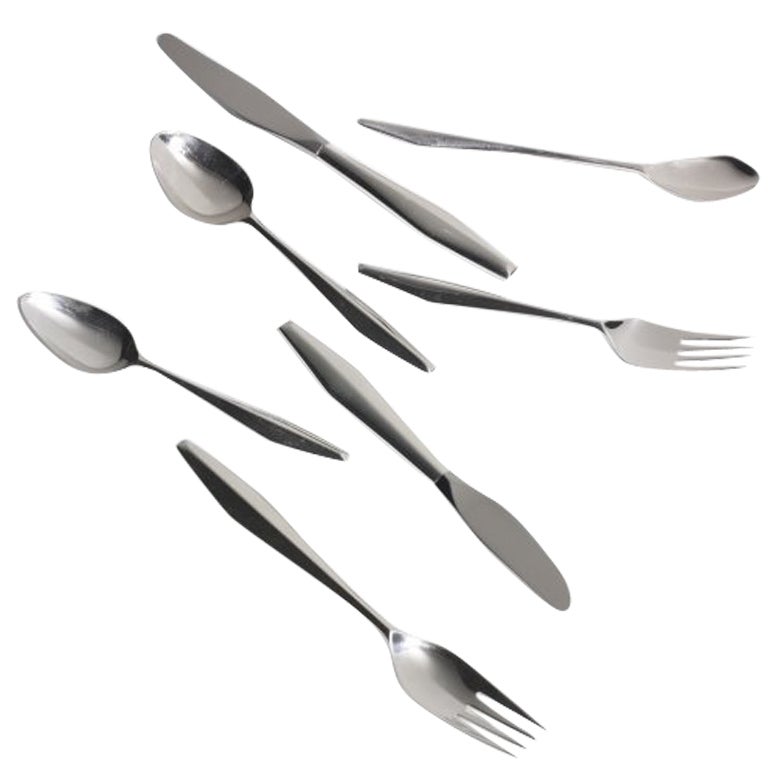 Gio Ponti "Diamond" for Reed 
Barton, 12 4-pc. Place Settings