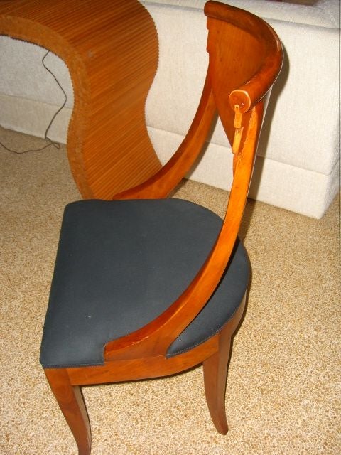 Italian SET OF EIGHT BIEDERMEIER STYLE ITALIAN  DINING CHAIRS