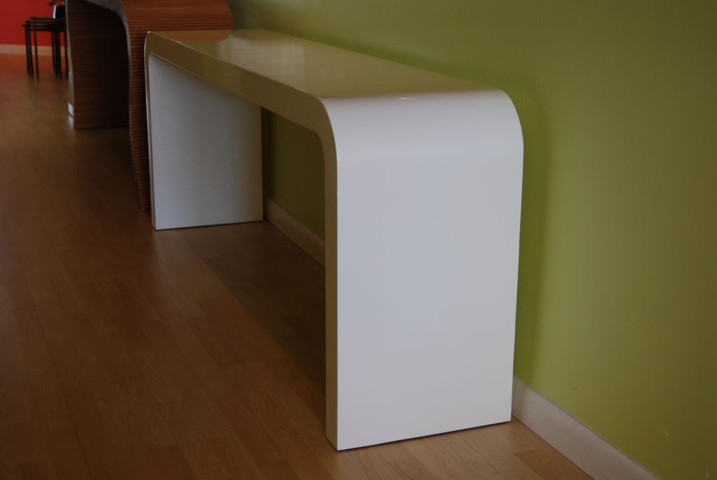 WONDERFUL WHITE LACQUERED CONSOLE IN THE MANNER OF KARL SPRINGER