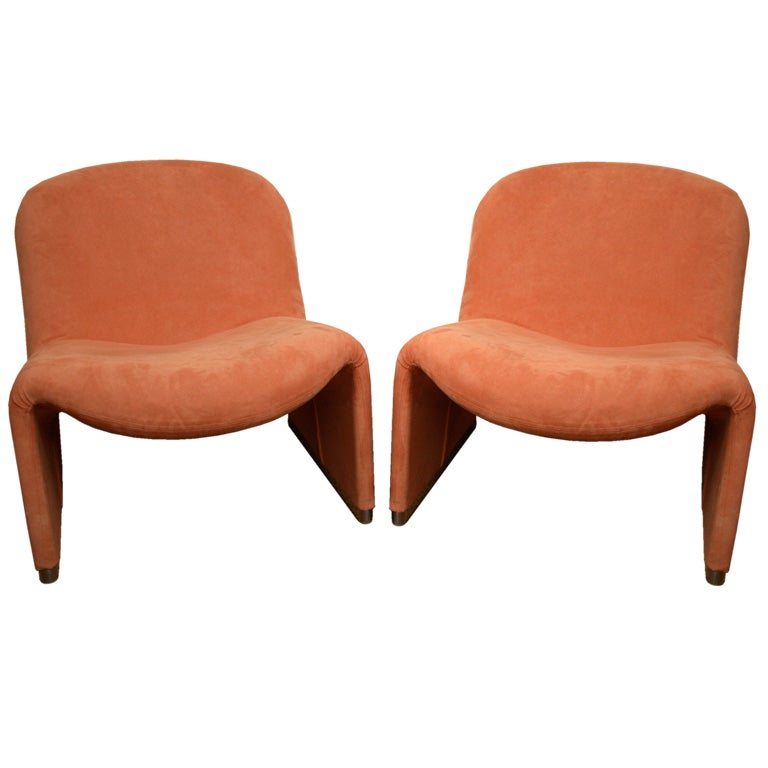 Paire de fauteuils club Giancarlo Peretti