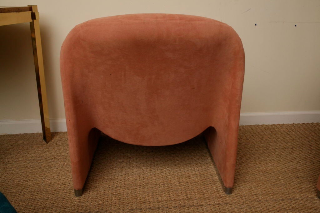 Paire de fauteuils club Giancarlo Peretti 3