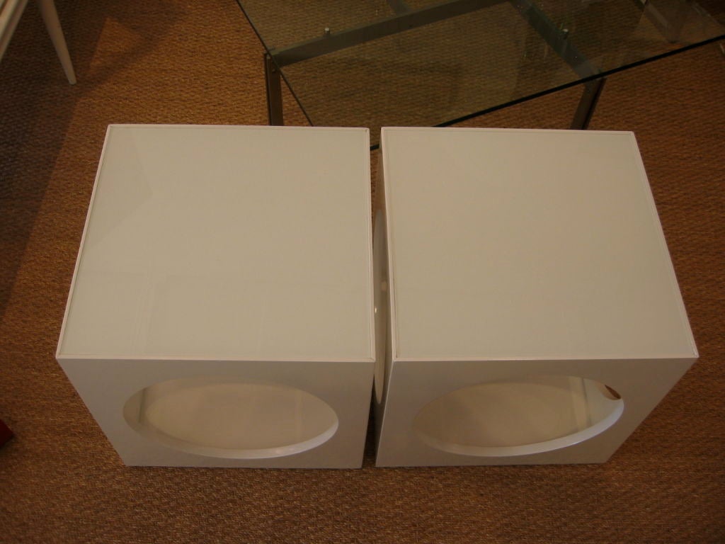 Pair of Sculptural Lane Cube End Table In Excellent Condition In North Miami, FL