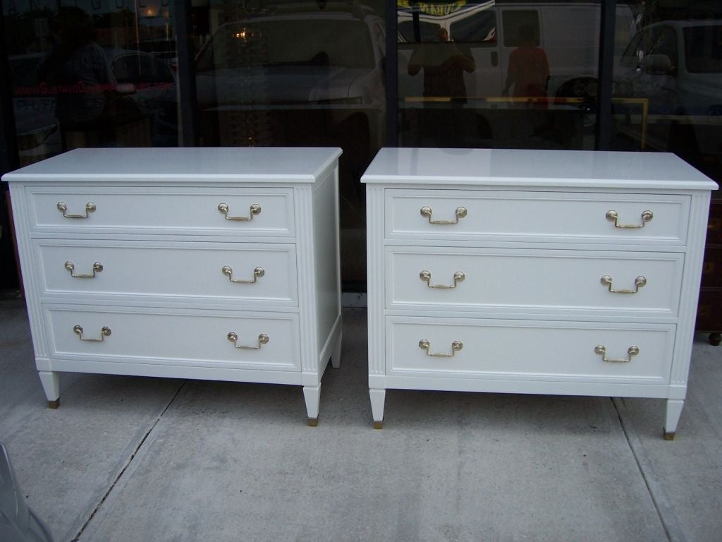 Mid-20th Century Pair of Louis XVI Style White Piano Finish Lacquer Commodes