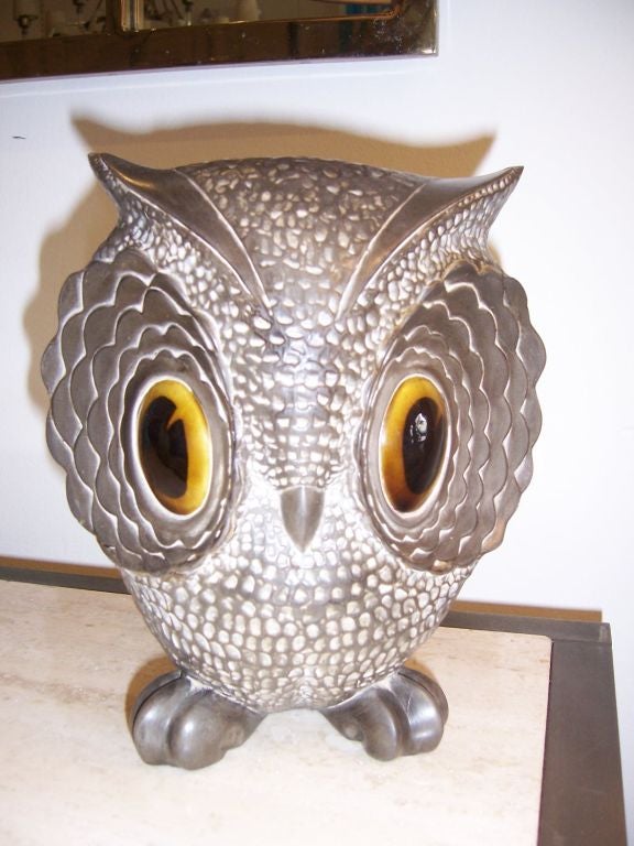 A Vintage Ceramic Owl Table Sculpture 1