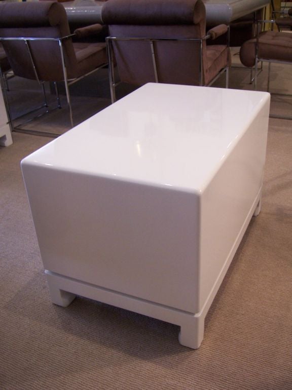 A Pair of Low Asian Style High-Lacquered Nightstands