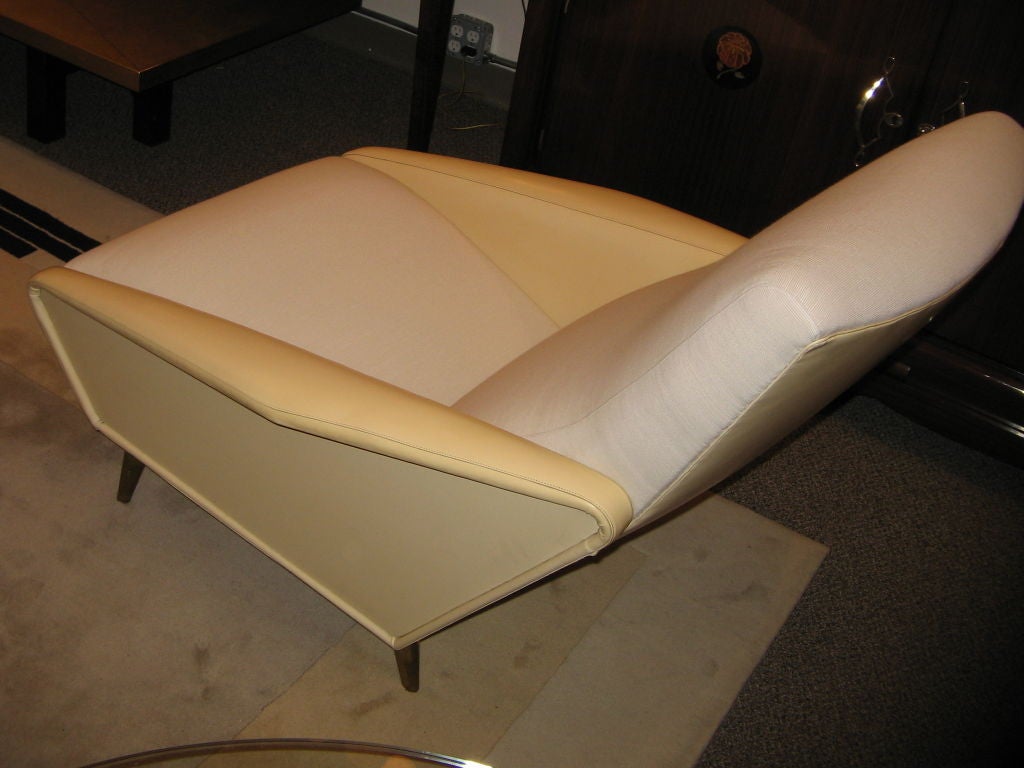 A Distex Lounge Chair by Gio Ponti In Excellent Condition In New York, NY