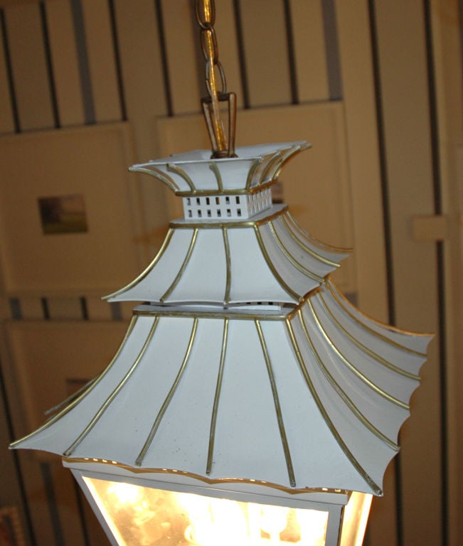 American Vintage Style Pagoda Lantern