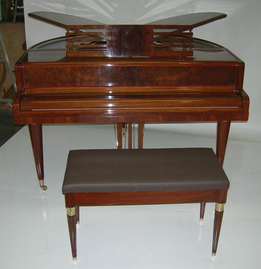 butterfly grand piano