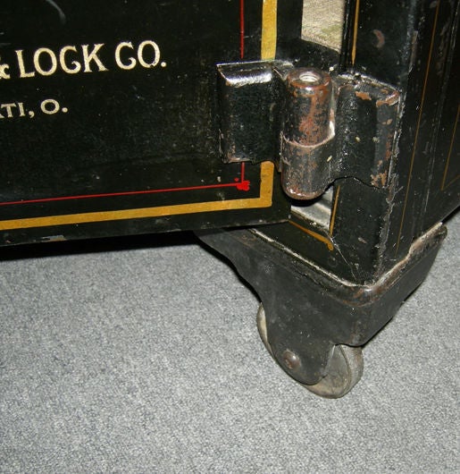 Steel Early 20th Century Working Victor Safe
