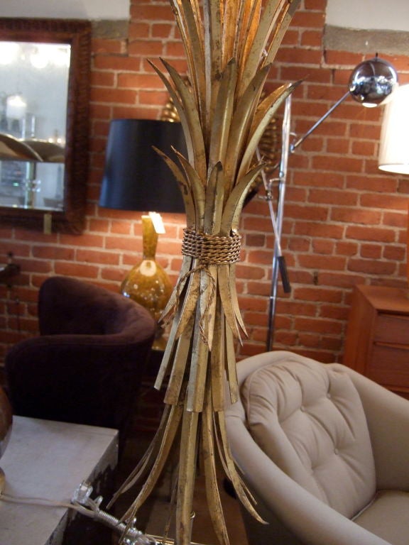 Tall Sheaf Of Wheat Lamp