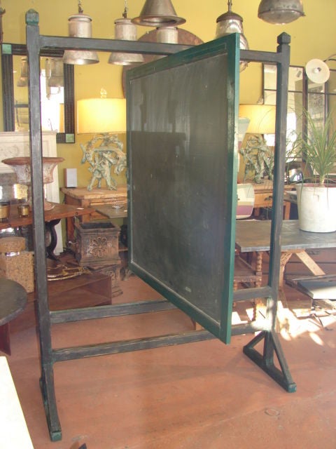 Double-sided swivel blackboard