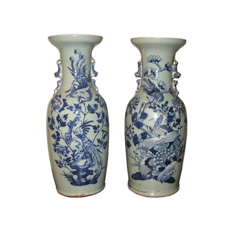 Pair of Antique Chinese Porcelain Vases at 1stDibs