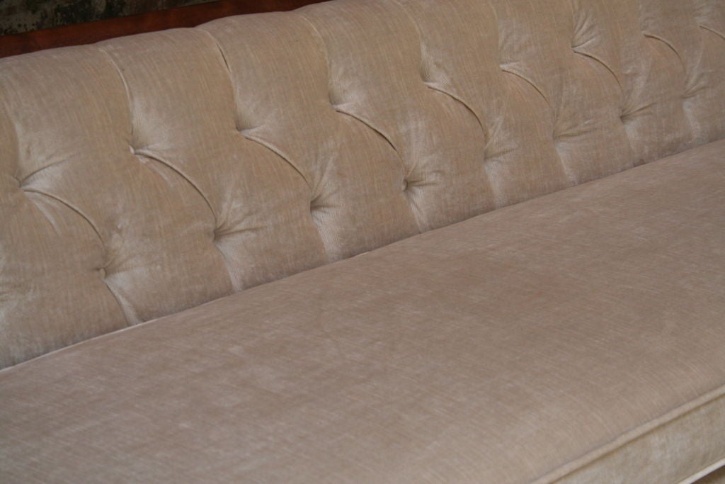 Mid-20th Century Extra-Long 60's Capitone Sofa
