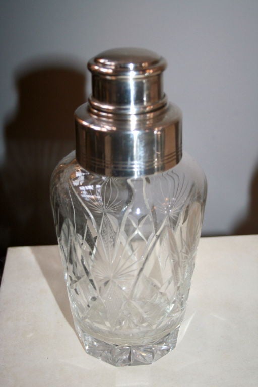 Mid-20th Century Set of Three Cocktail Shakers