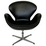 Rare Early Black Leather Adjustable Swan Chair by Arne Jacobsen