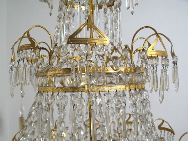 Gilt Spanish Crystal and Gilded Brass Chandelier For Sale