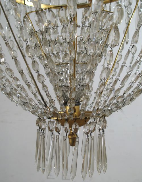 19th Century Spanish Crystal and Gilded Brass Chandelier For Sale