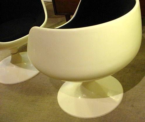 Original Pair of Eero Aarnio 