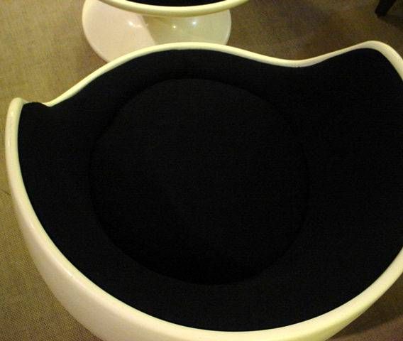 Original Pair of Eero Aarnio 