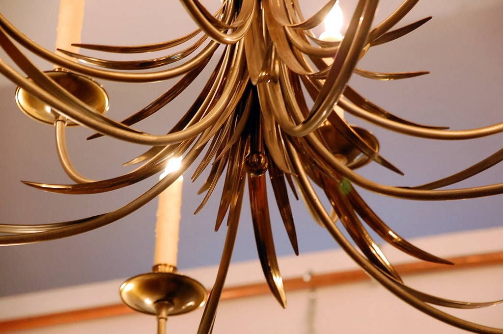 Grande lampadario francese degli anni '60 di Maison Charles, Paris In condizioni ottime in vendita a Los Angeles, CA