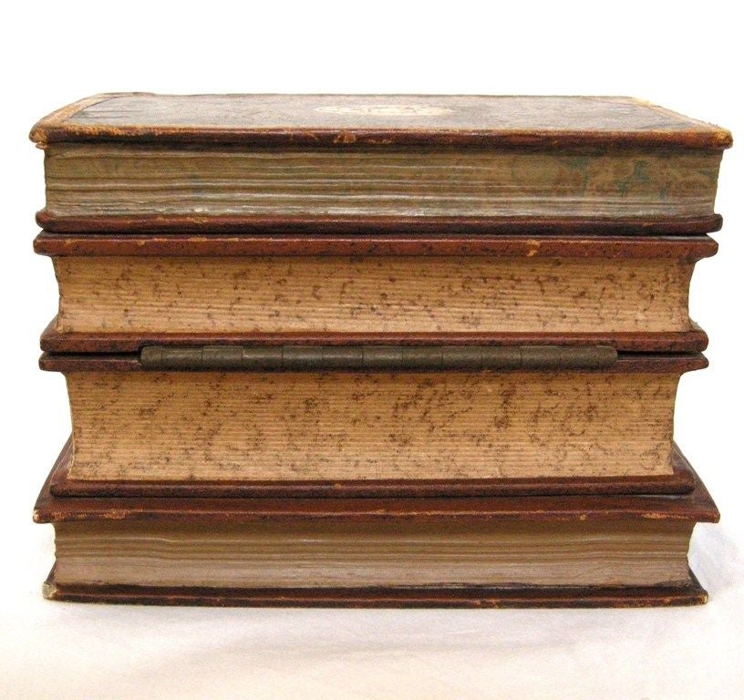 Flip-Top Box w/19th Century Books (GMD#2430) 2
