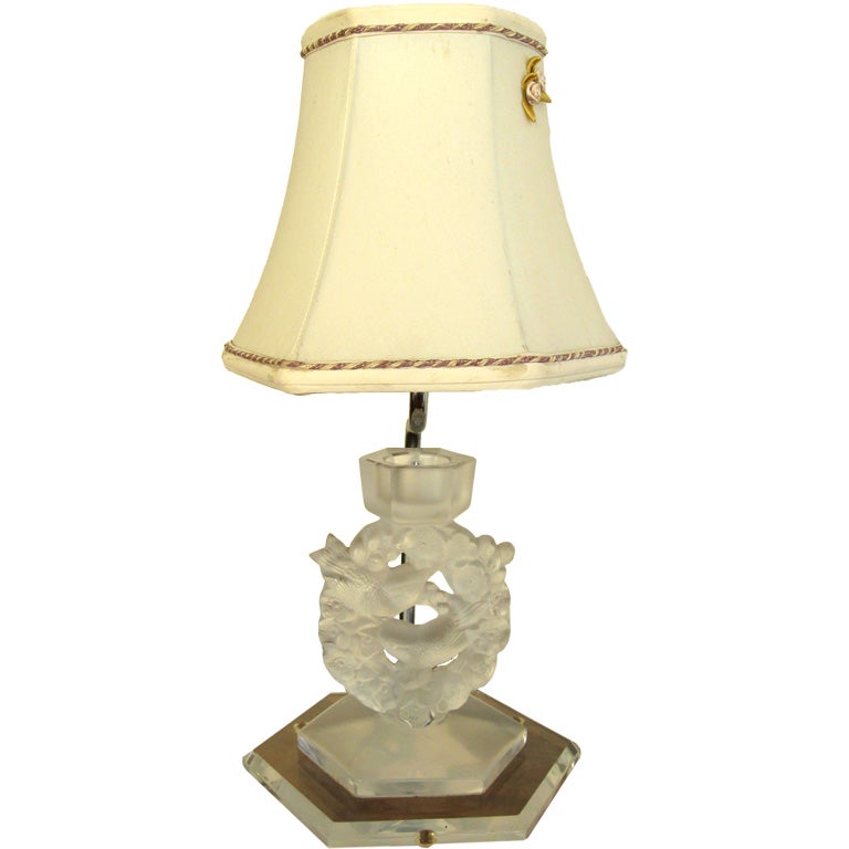 SMALL LALIQUE TABLE LAMP