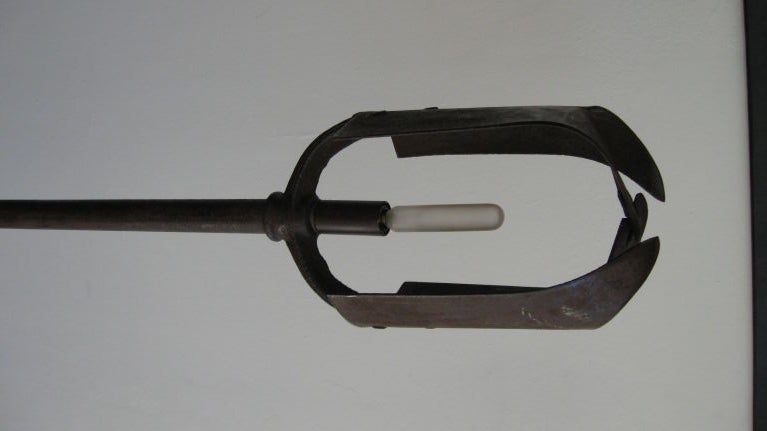 OXIDIZE CHAIN FLOOR LAMP BY EMYAL