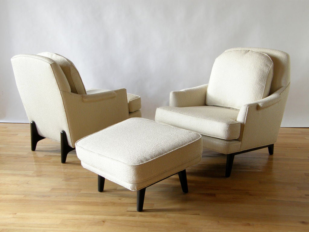 Sculptural lounge chairs and ottoman designed by Edward Wormley for Dunbar.