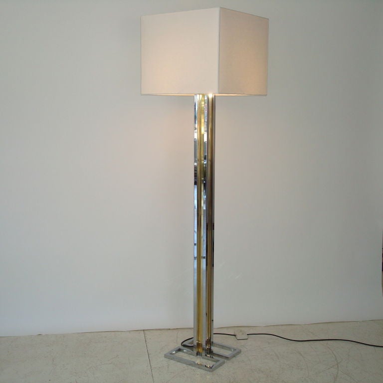 Willy Rizzo French chrome and brass floor lamp on geometric base in perfect condition with new custom linen shade. 
One three way socket rewired for USA.
Shade not included for photo purposes only. 